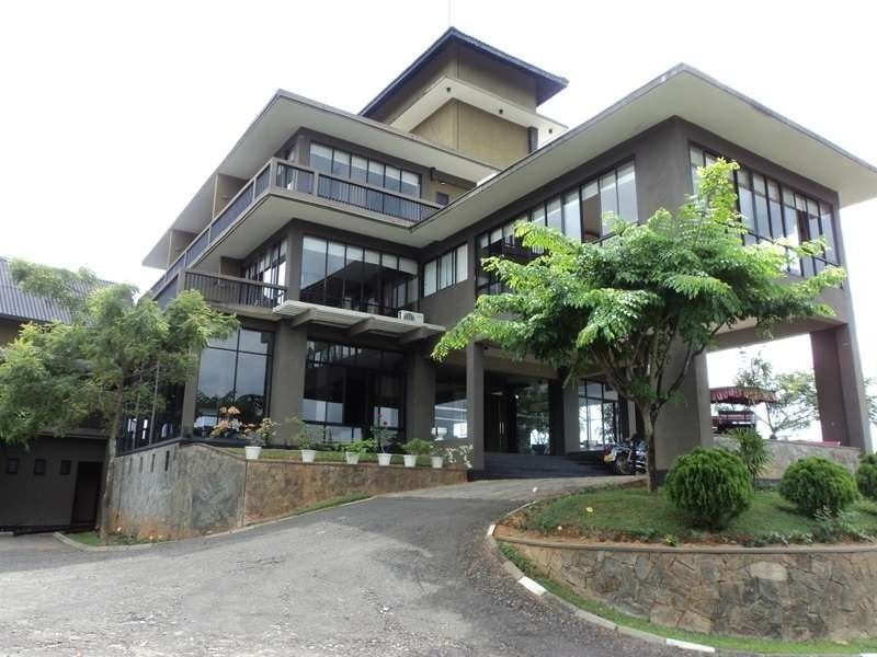 Bin Vino Hotel Doluwa Luaran gambar